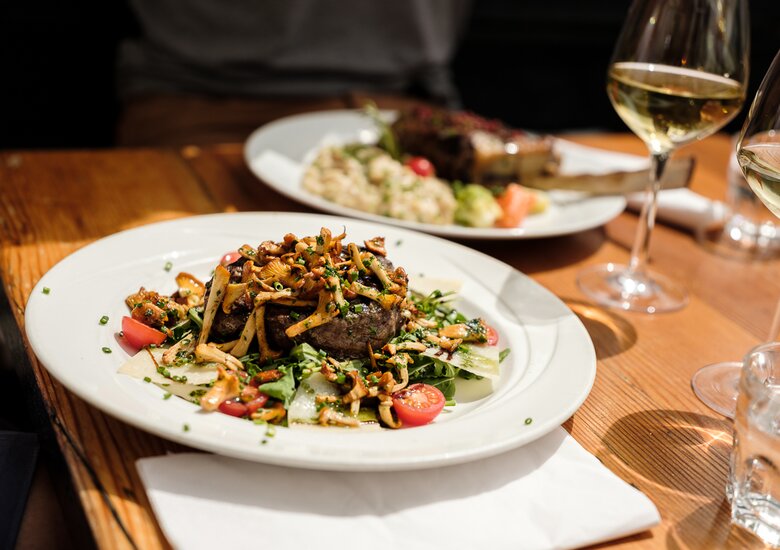 frische Gerichte auf den Berghütten in Zermatt